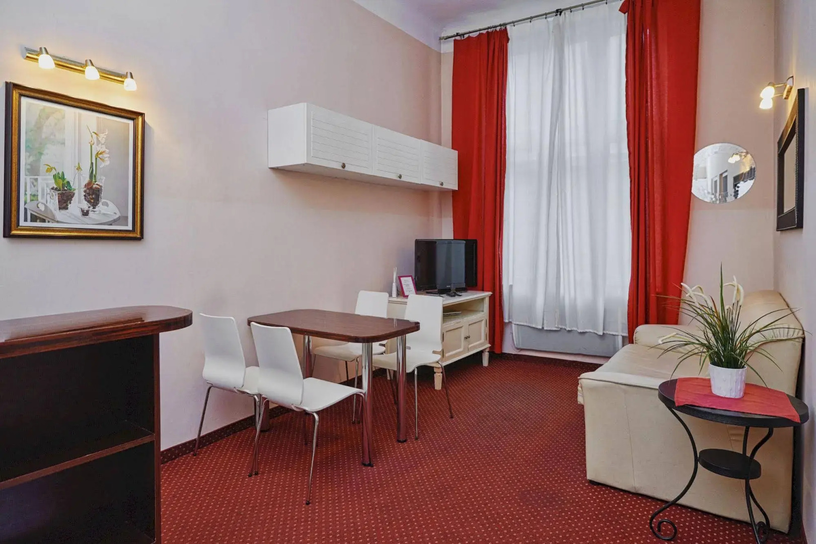 Photo - Rembrandt Aparthotel