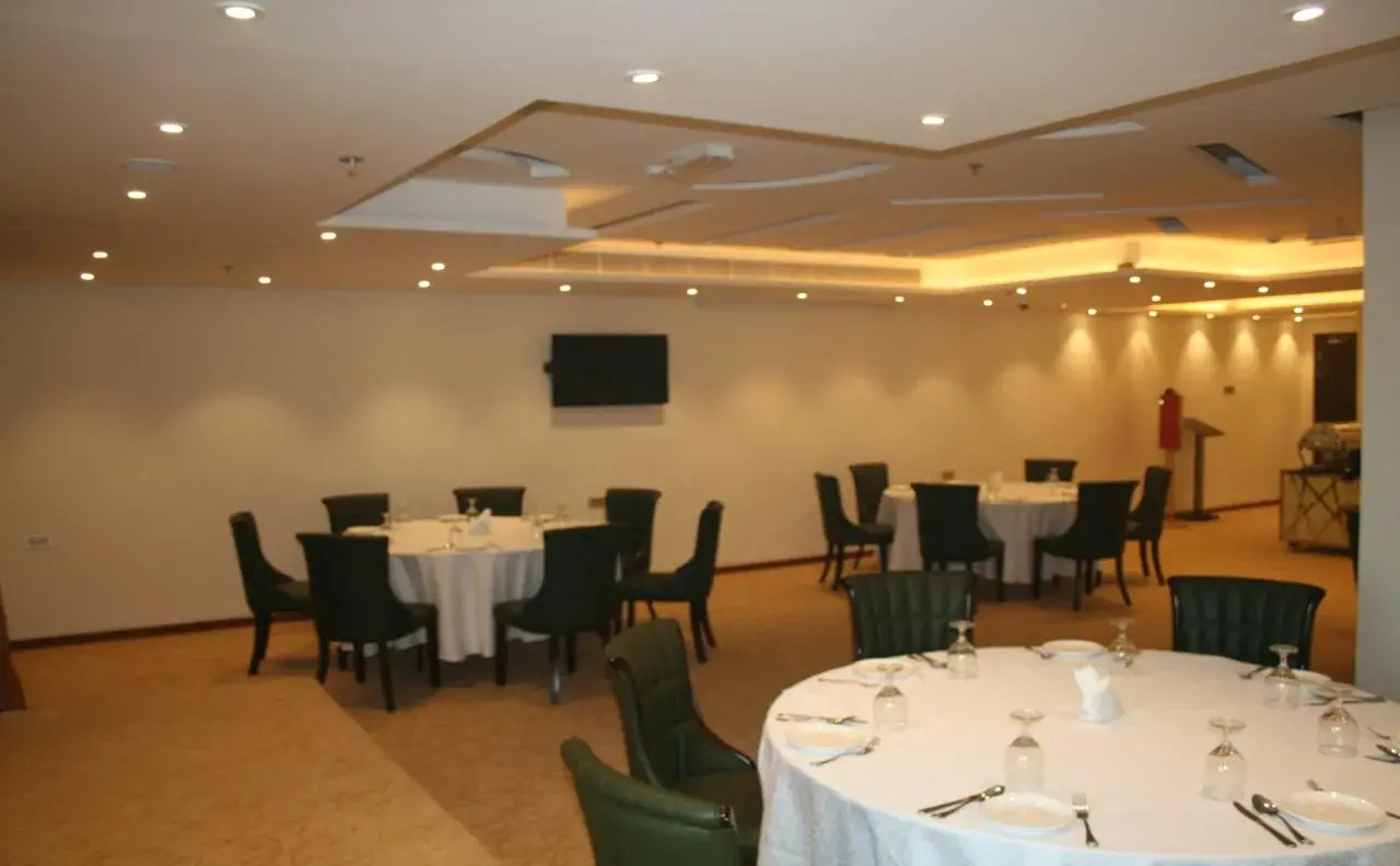 Photo - The Secure Inn Hotel Muscat