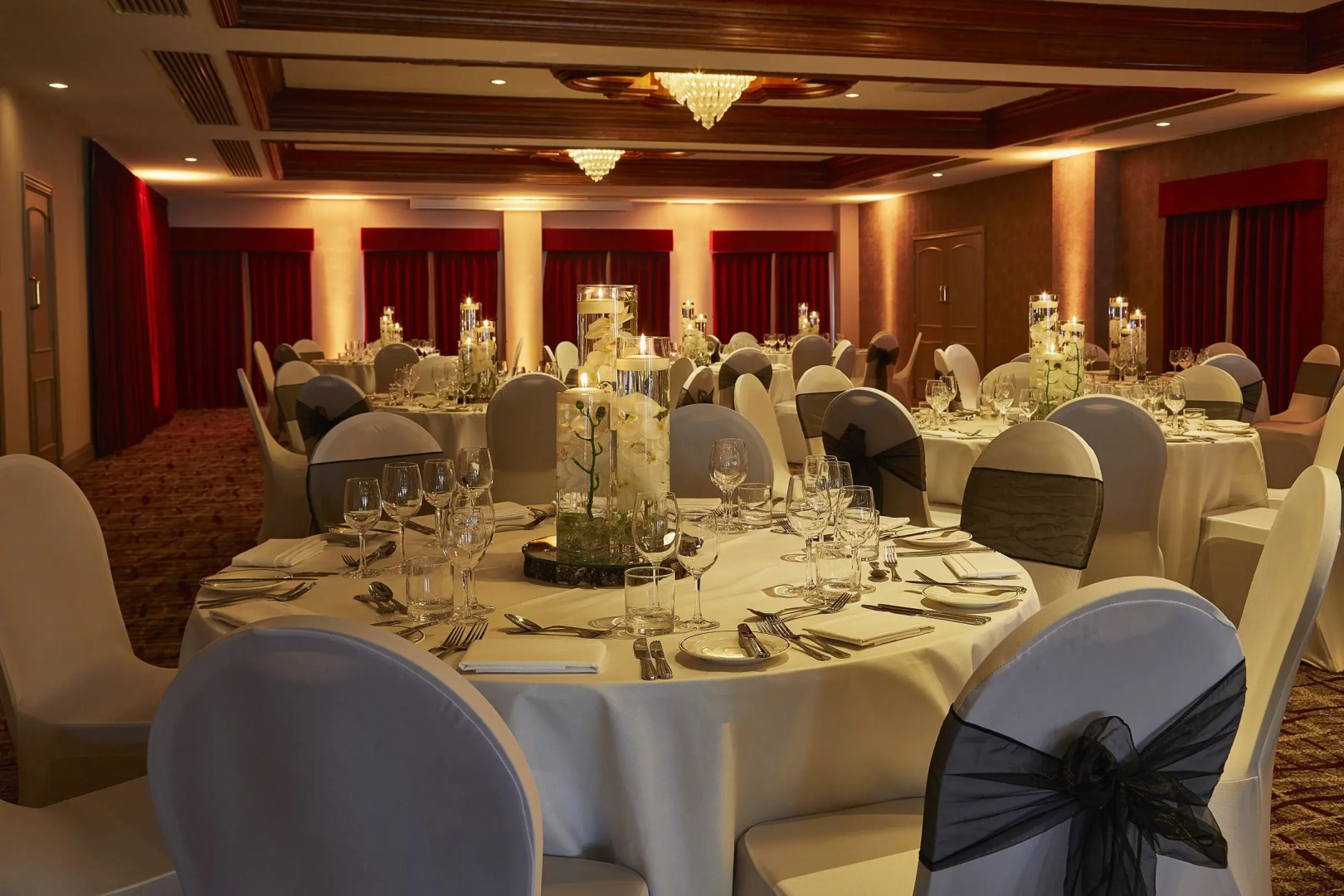 Foto - The Coppid Beech Hotel