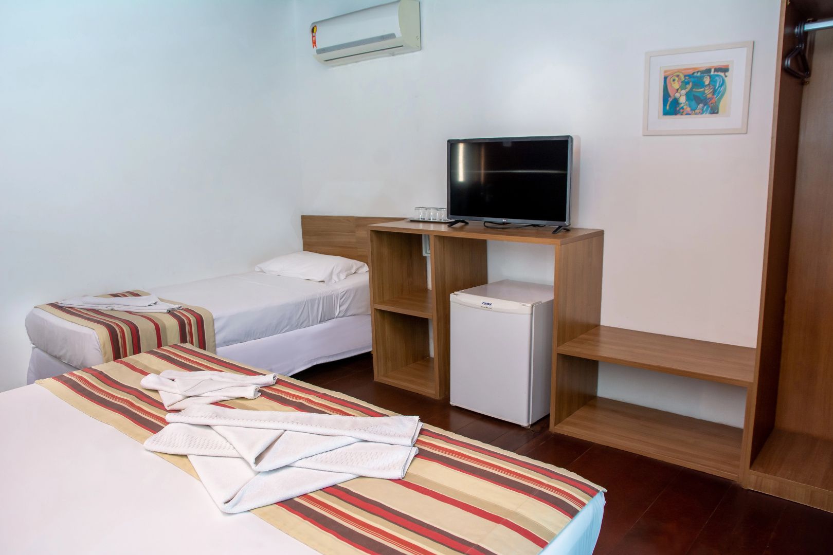 Photo - La Belle Beach Hotel