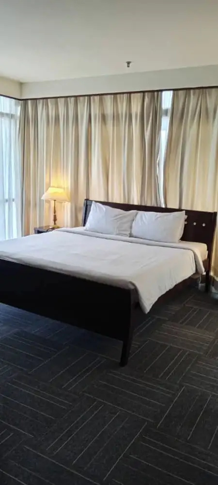 East Service Suite Times Square KL