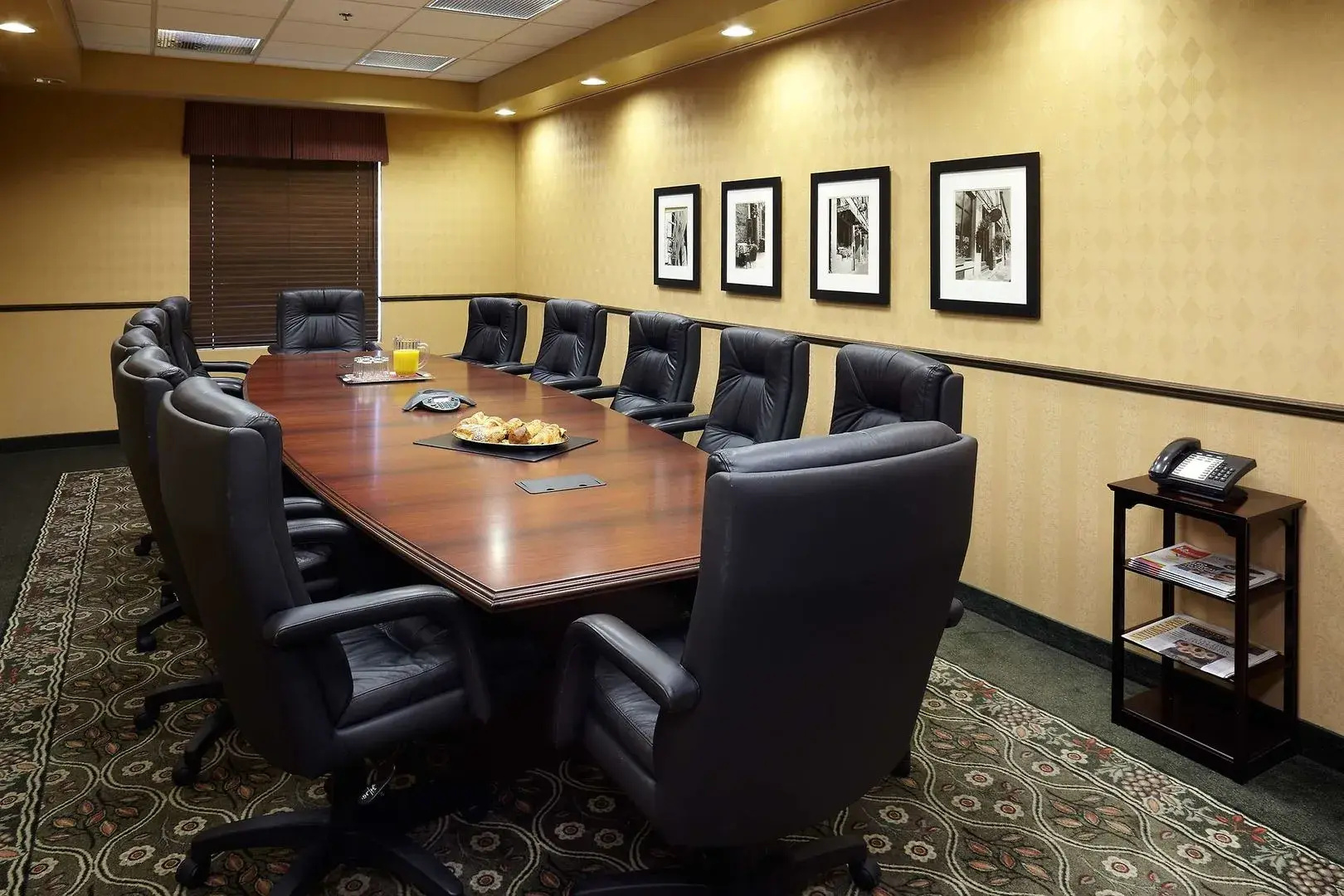 Foto - Hampton Inn & Suites by Hilton Montreal-Dorval