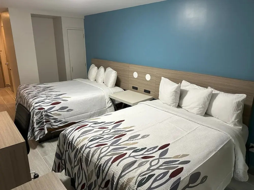 Foto - Red Roof PLUS Brooklyn - Flatbush Ave