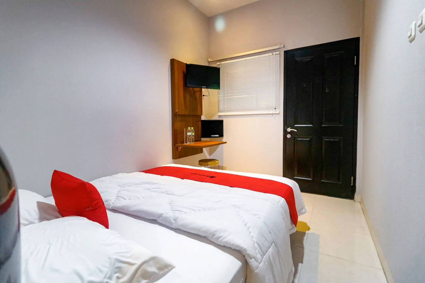 Foto - RedDoorz near Kebon Jeruk Jakarta