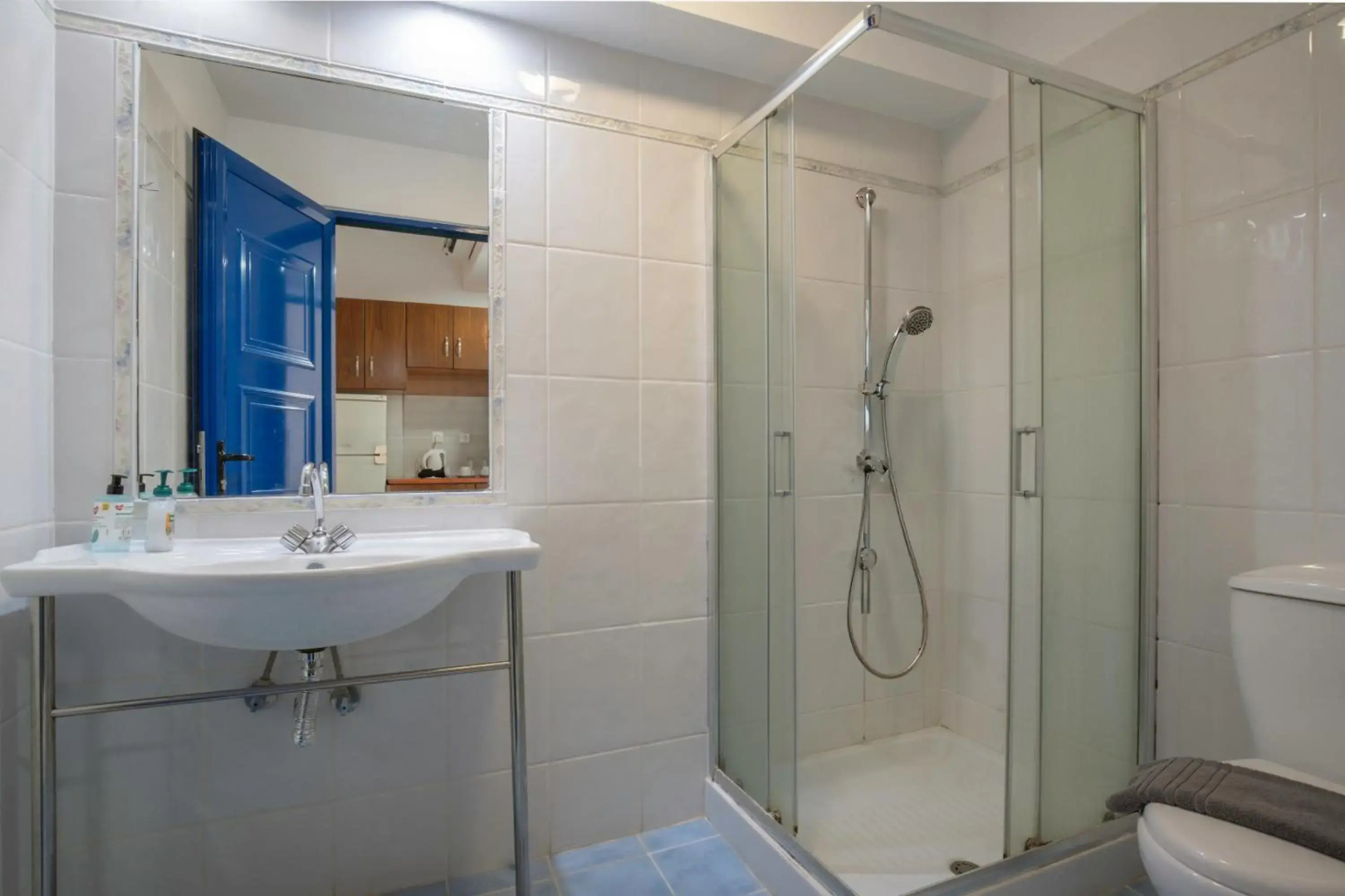 Photo - Raffaello Beach