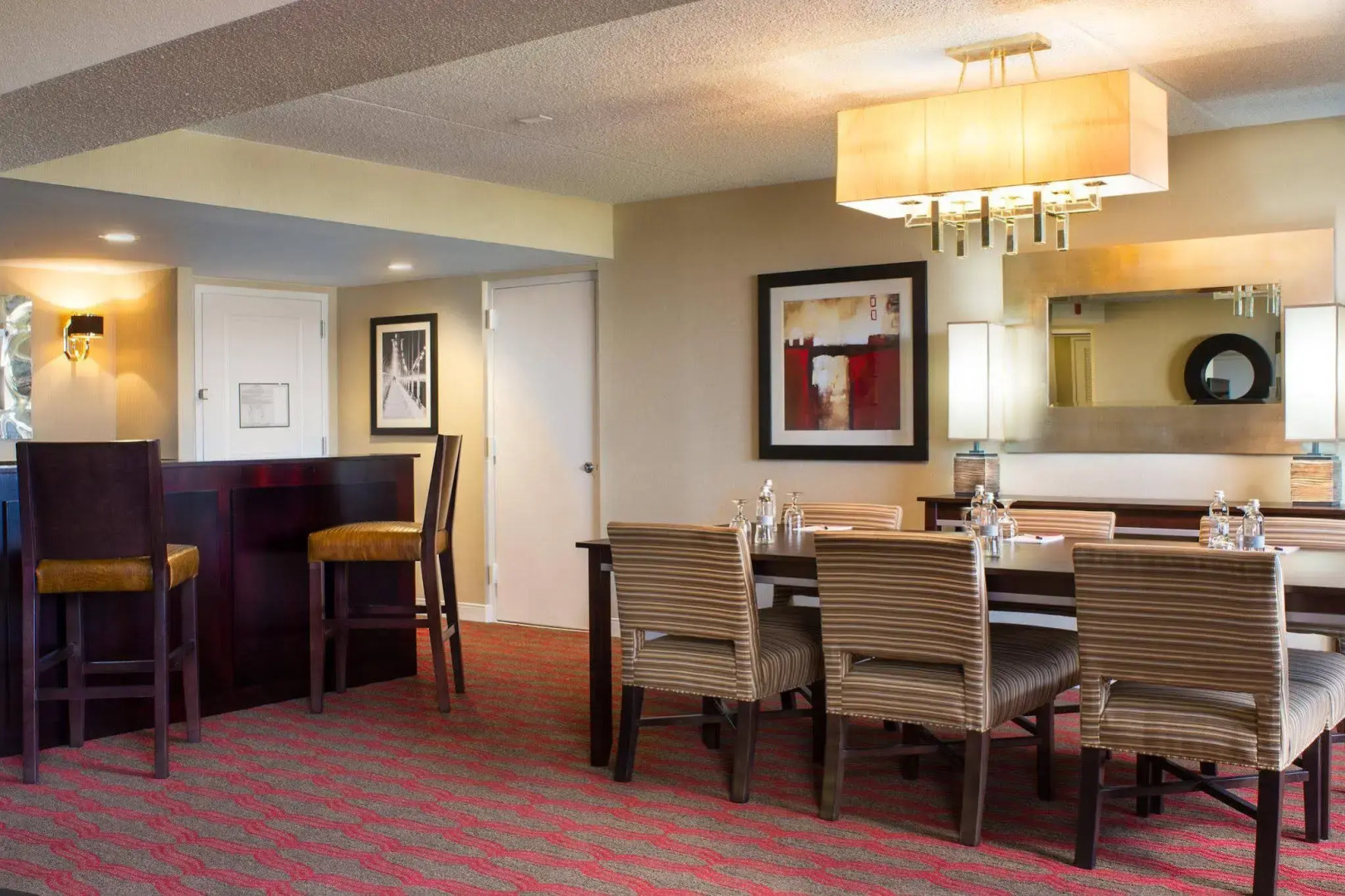 Foto - DoubleTree by Hilton New York-LaGuardia