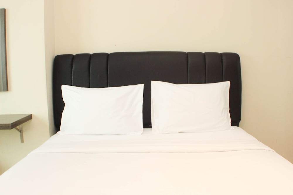 Great Location And Comfy 2Br Apartment At Thamrin Residence
