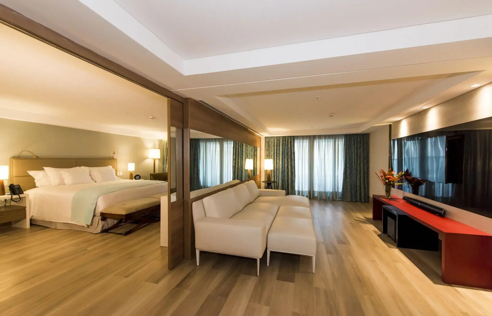 Foto - Vogal Luxury Beach Hotel & SPA