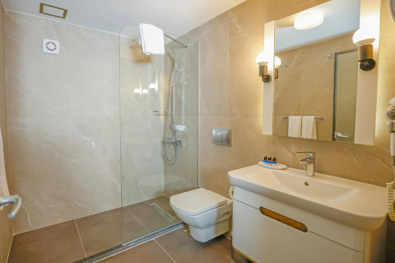 Foto - Tan Hotel - Special Category