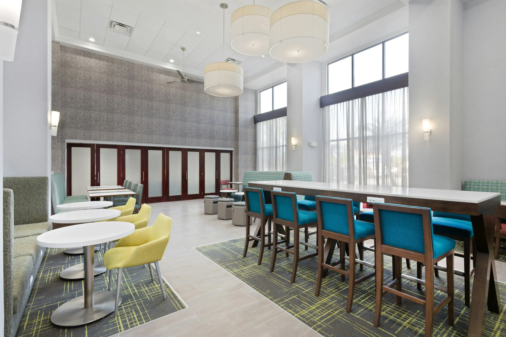 Photo - Hampton Inn & Suites Orlando Intl Dr N