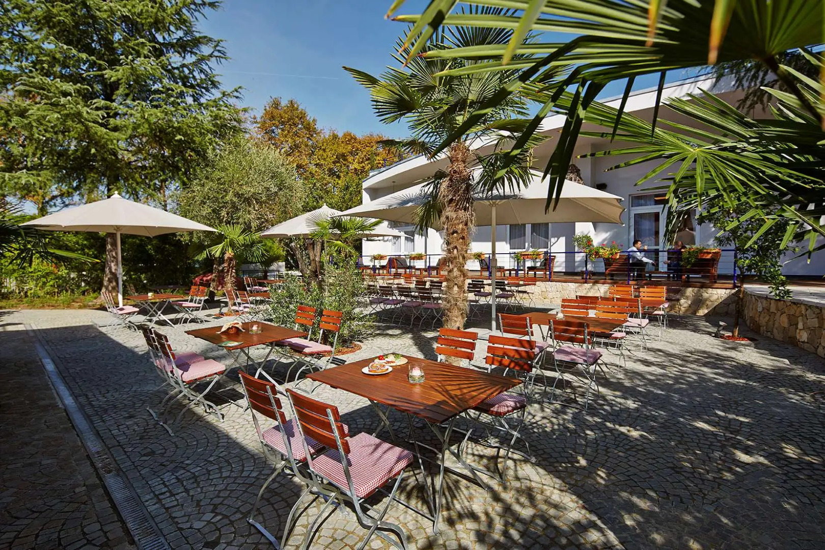 Photo - Rogner Hotel Tirana