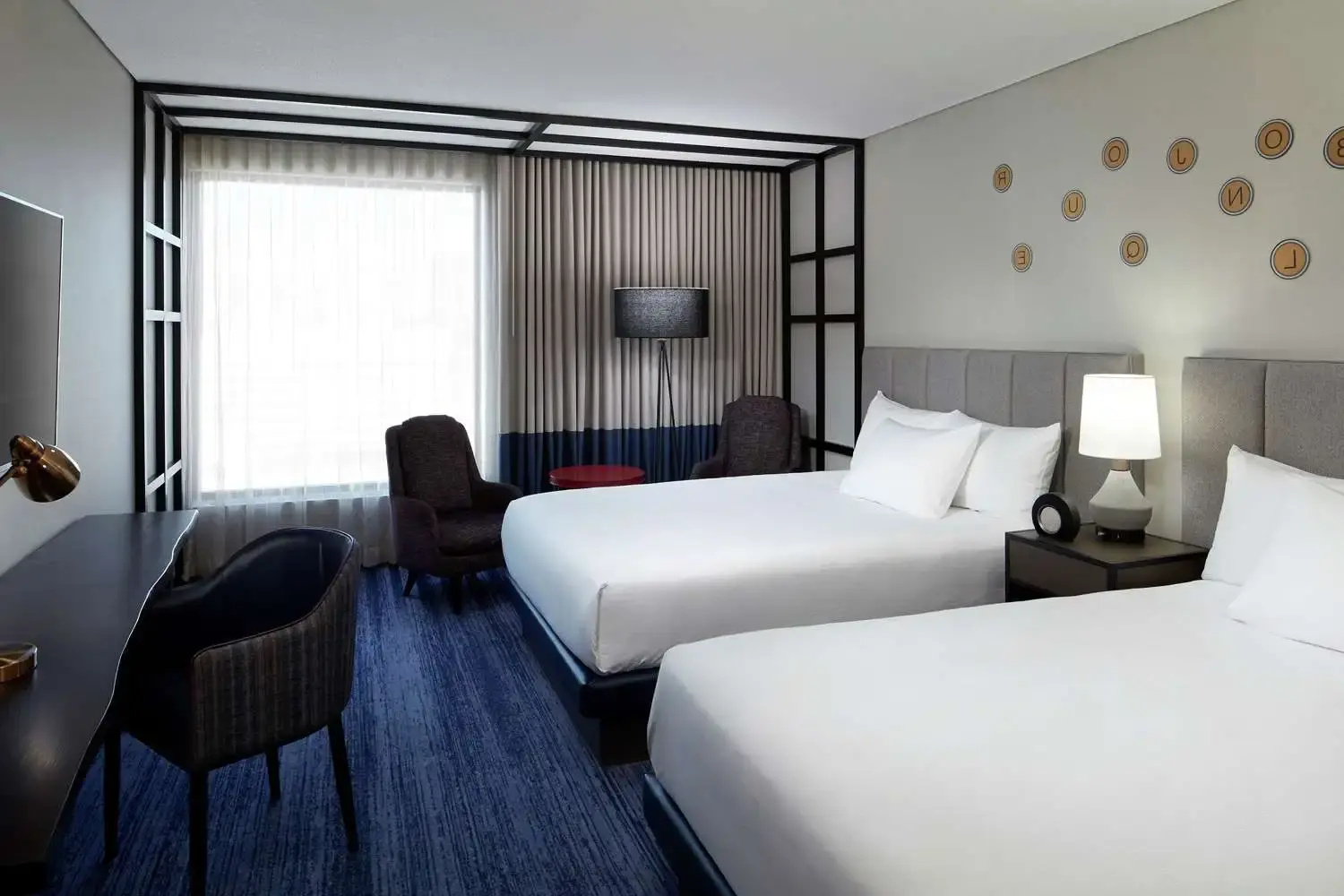 Photo - DoubleTree by Hilton Montreal