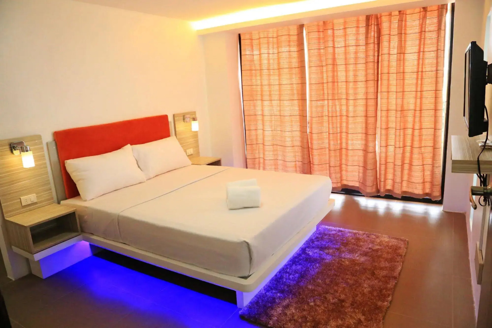 Photo - Travelbee Business Inn