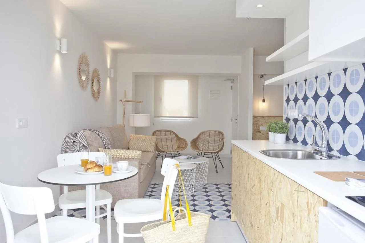 Foto - BJ Cala Morlanda Estudios