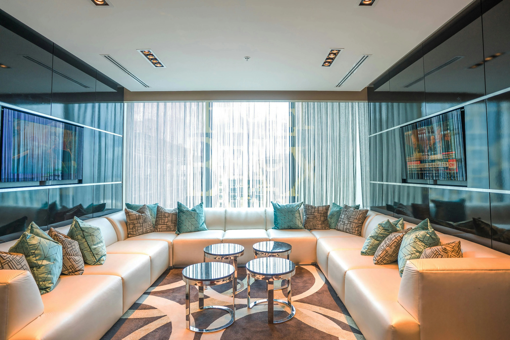 Photo - Hotel Beaux Arts, Autograph Collection