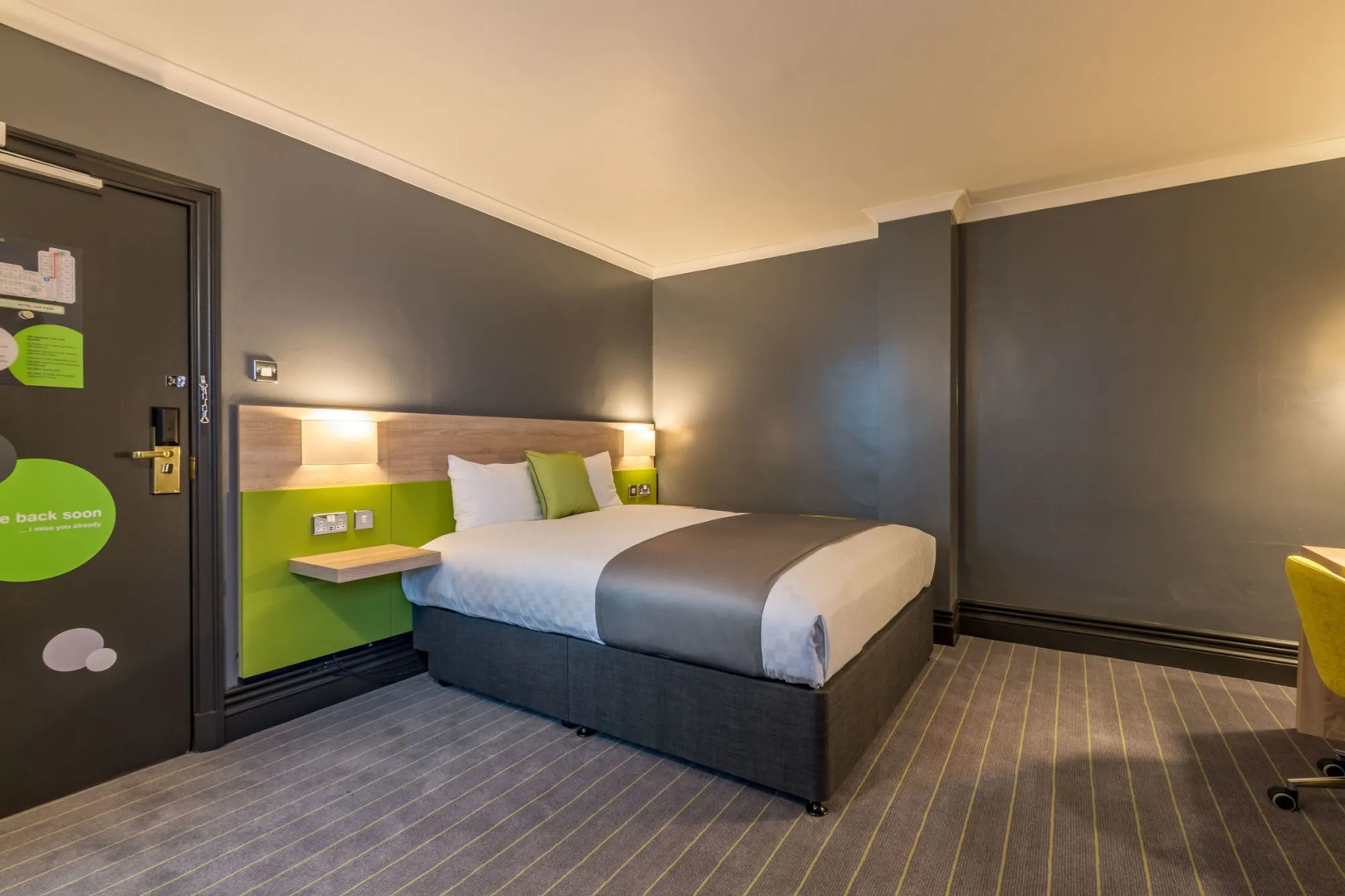 Photo - Thistle Express London Luton