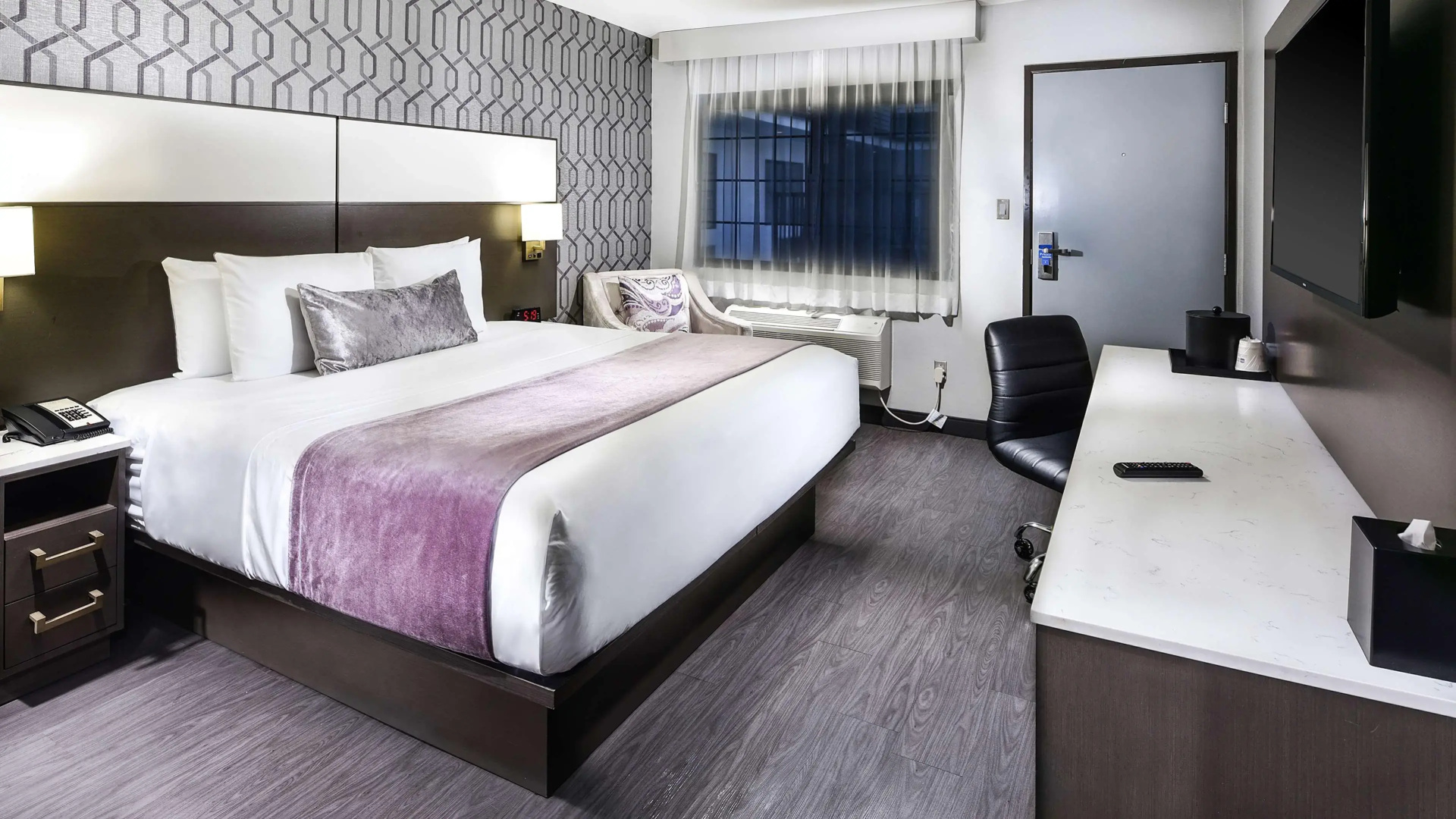 Foto - Sunset West Hotel, SureStay Collection By Best Western