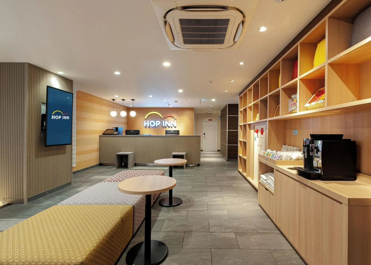 Photo - Hop Inn Kyoto Shijo Omiya