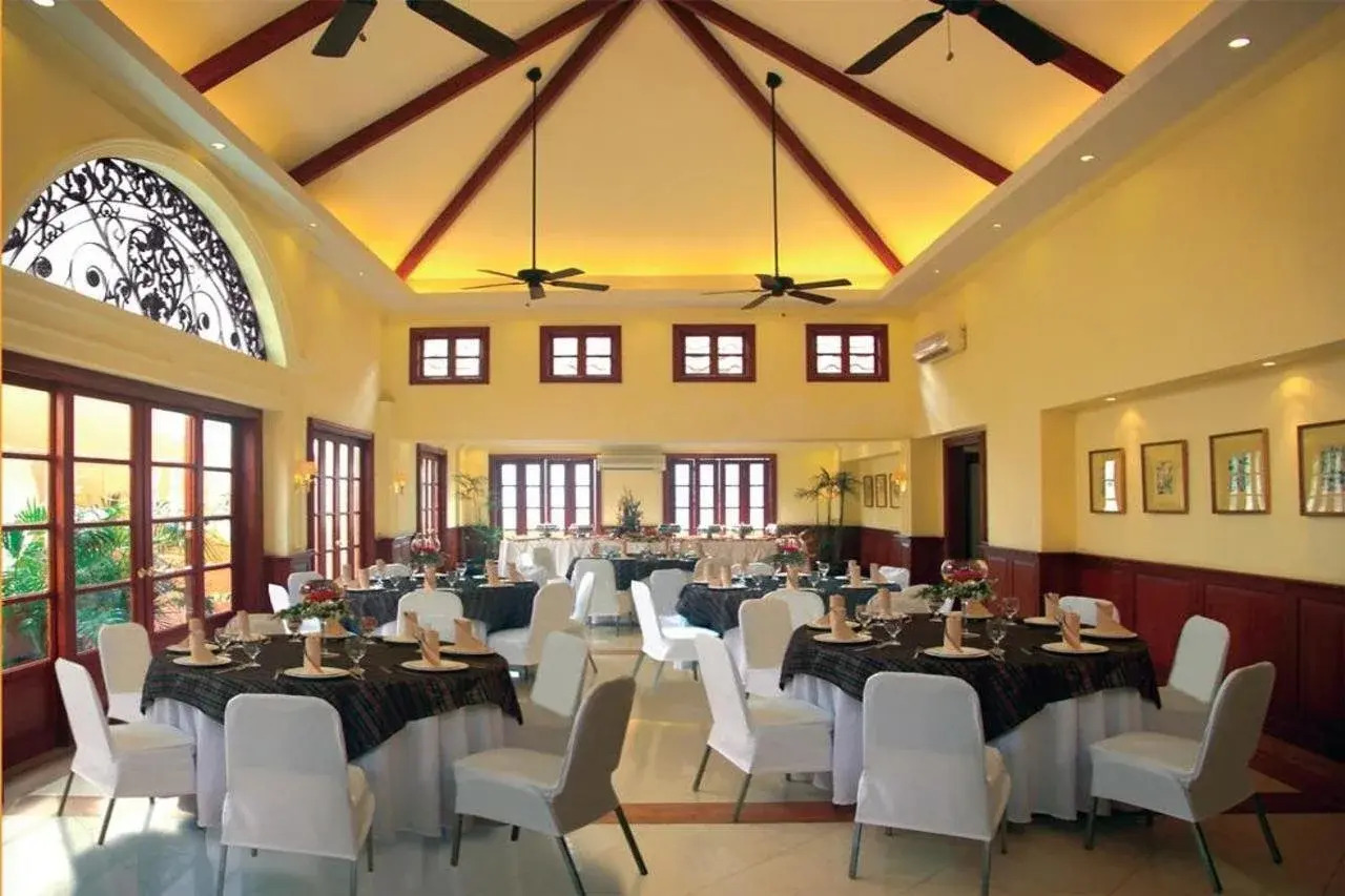 Foto - Herald Suites