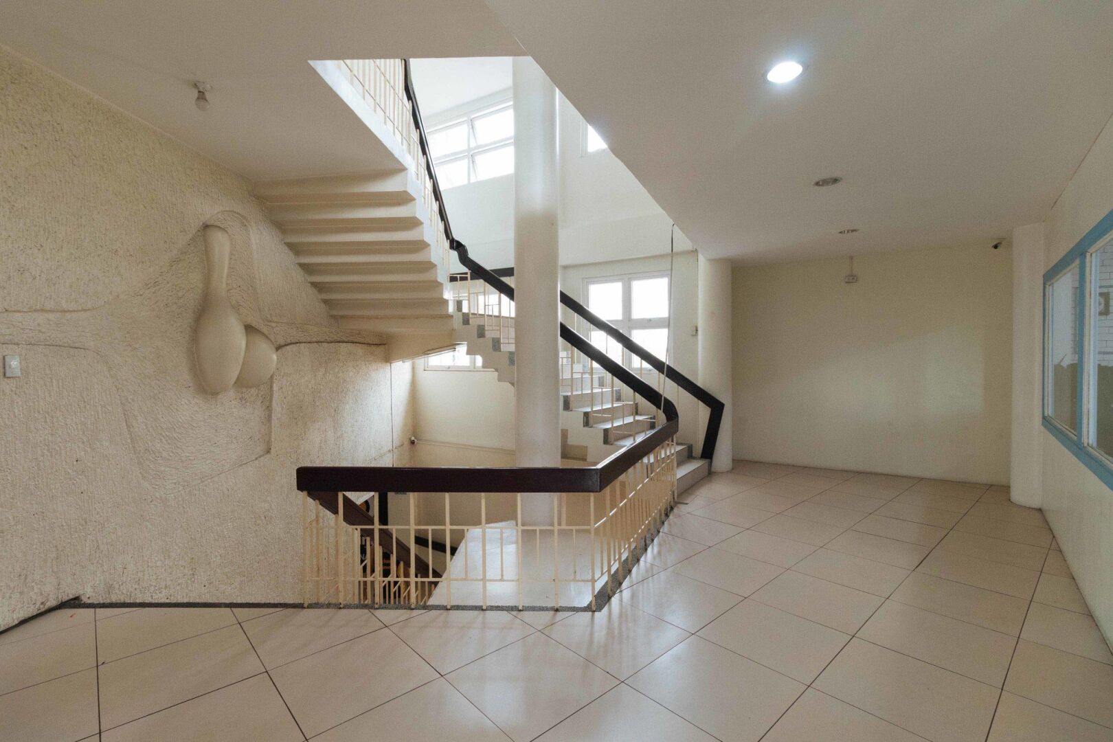 Photo - RedDoorz Plus at EDSA Congressional