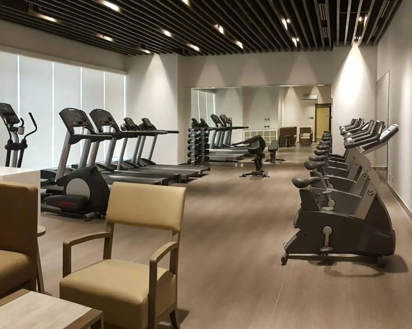 Photo - The Mini Suites Eton Tower Makati