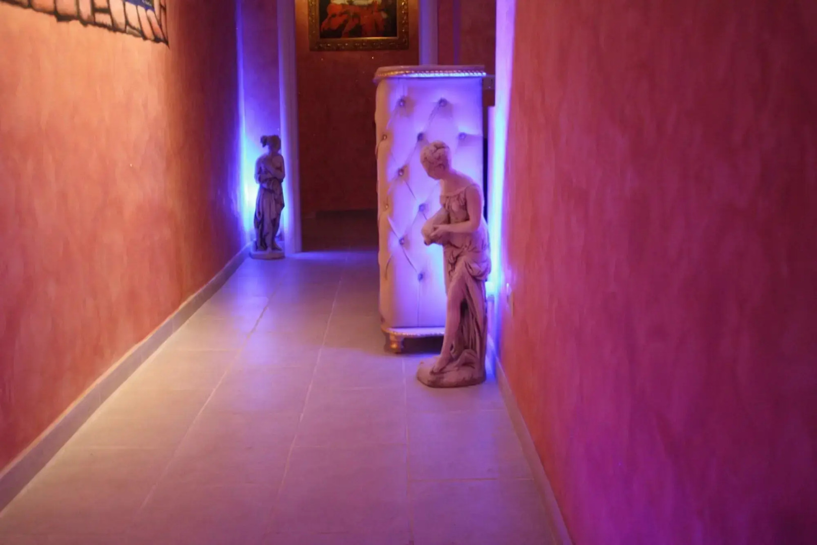 Photo - Pope's Suites