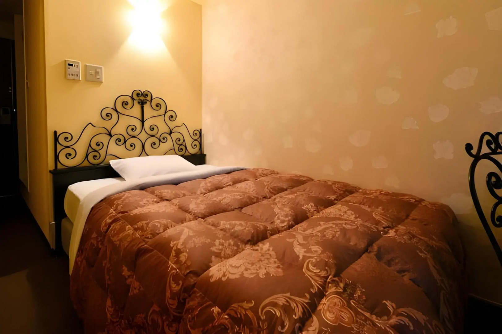 Photo - Sakura Fleur Aoyama