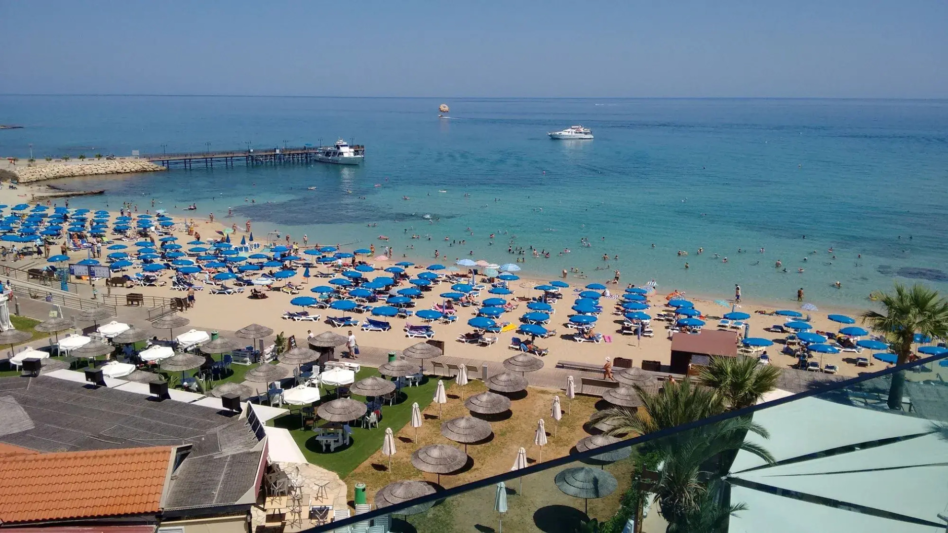 Photo - Vrissaki Beach Hotel