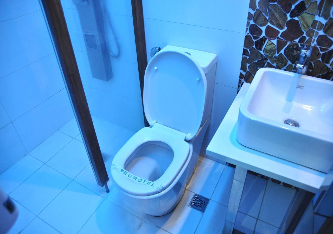 Photo - Eurotel North EDSA