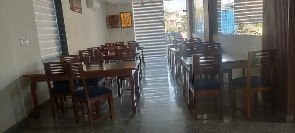 Starlight Inn Hotel