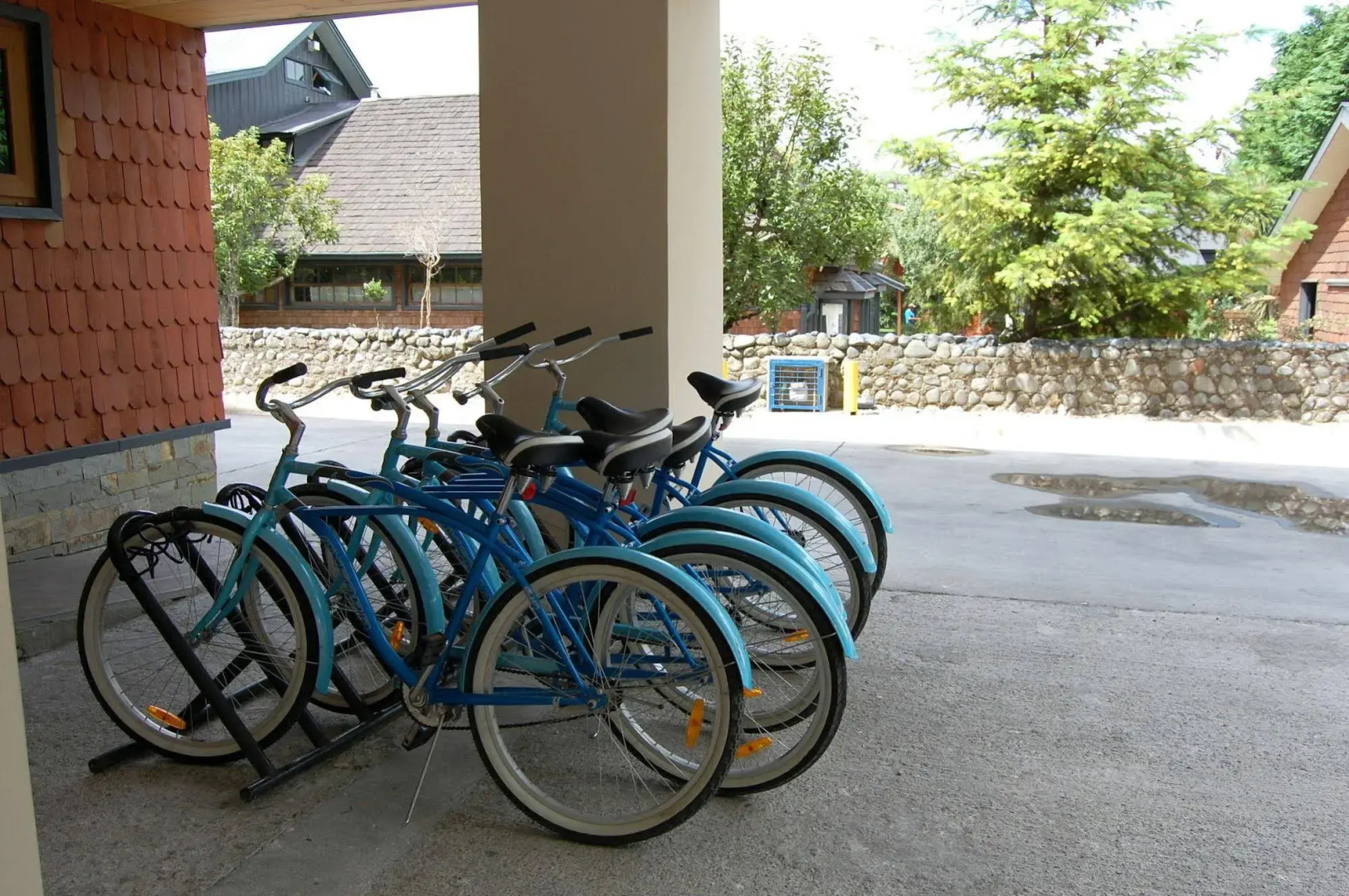 Photo - Puerto Chico Hotel