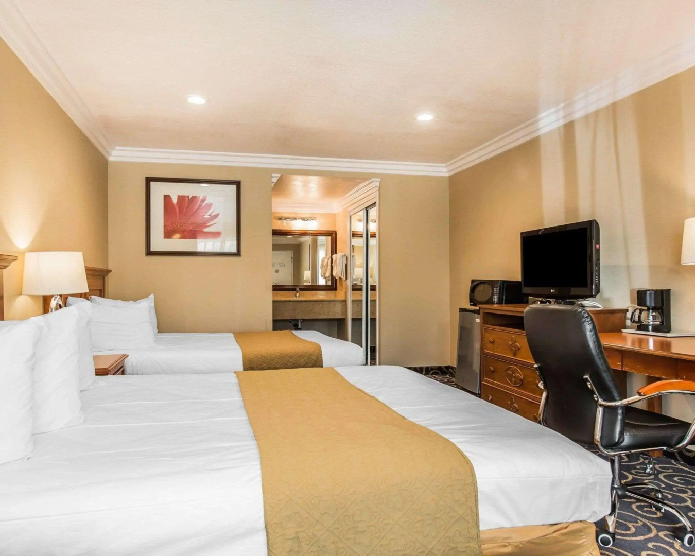 Photo - Quality Inn Long Beach - Signal Hill