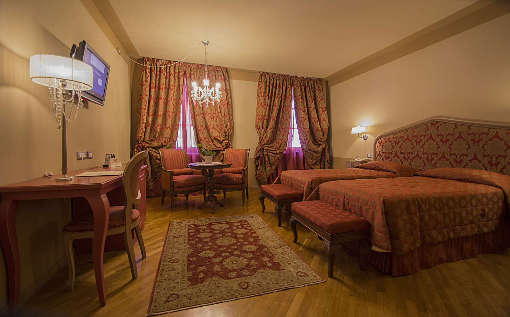 Photo - San Luca Palace