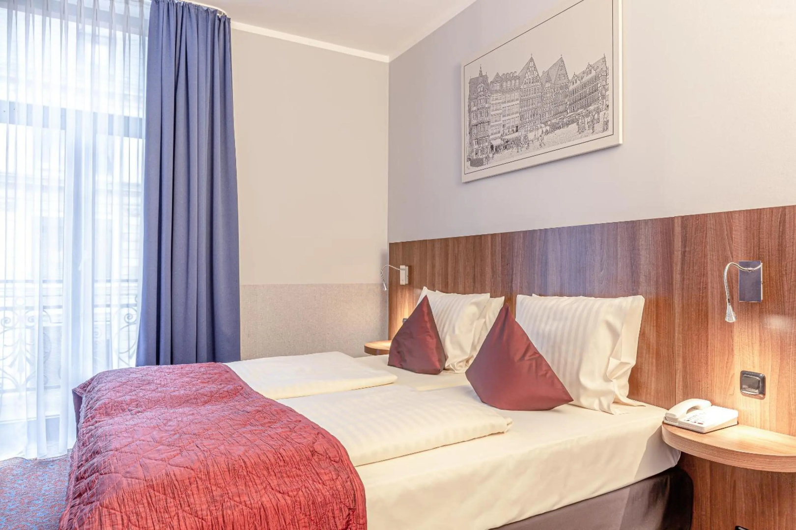 Foto - Ramada by Wyndham Frankfurt Central Station
