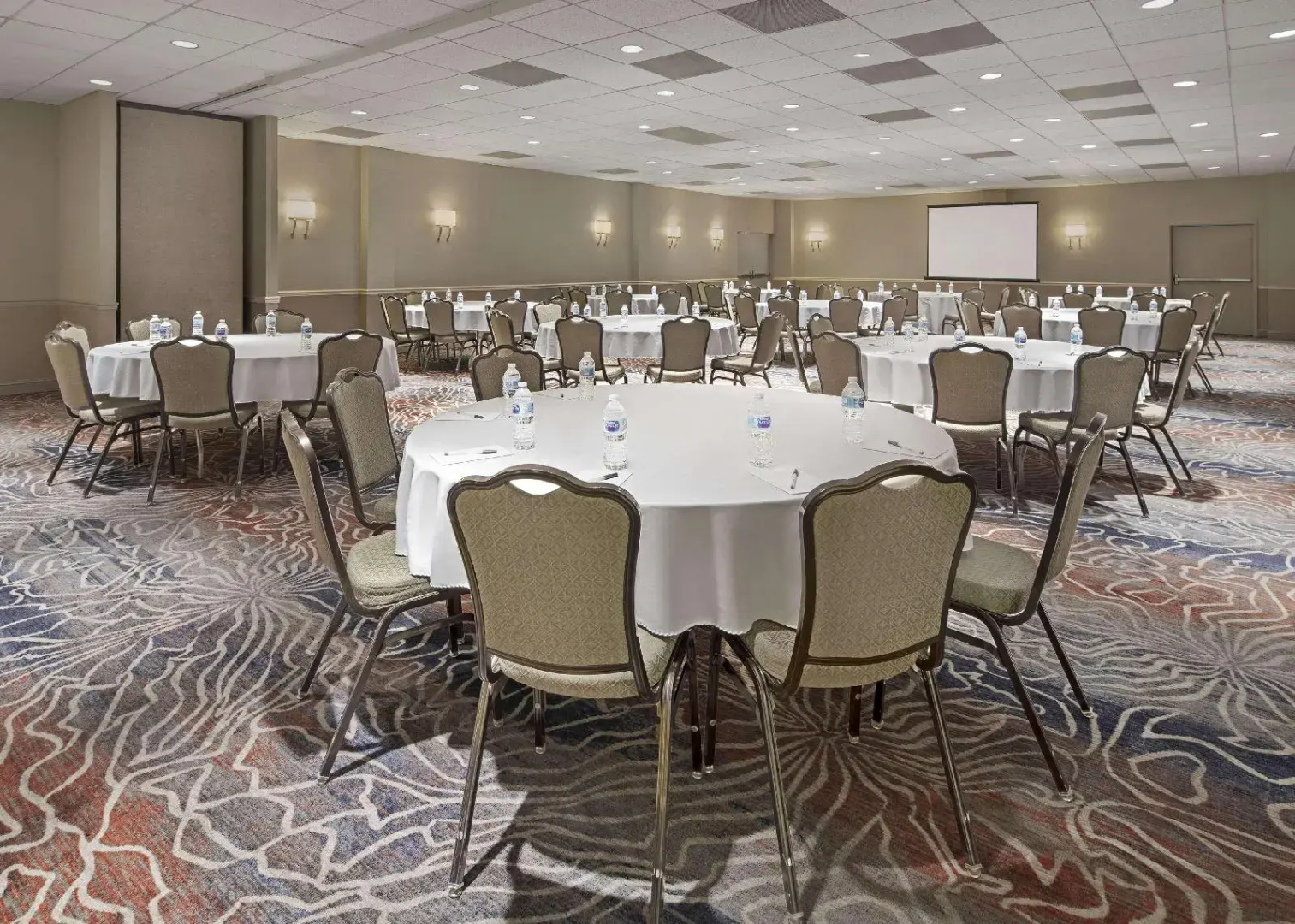 Photo - Hampton Inn & Suites Alexandria Old Town Area South