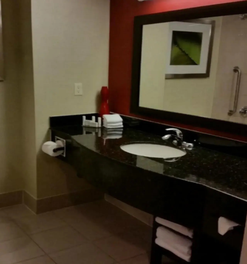 Foto - Courtyard by Marriott London
