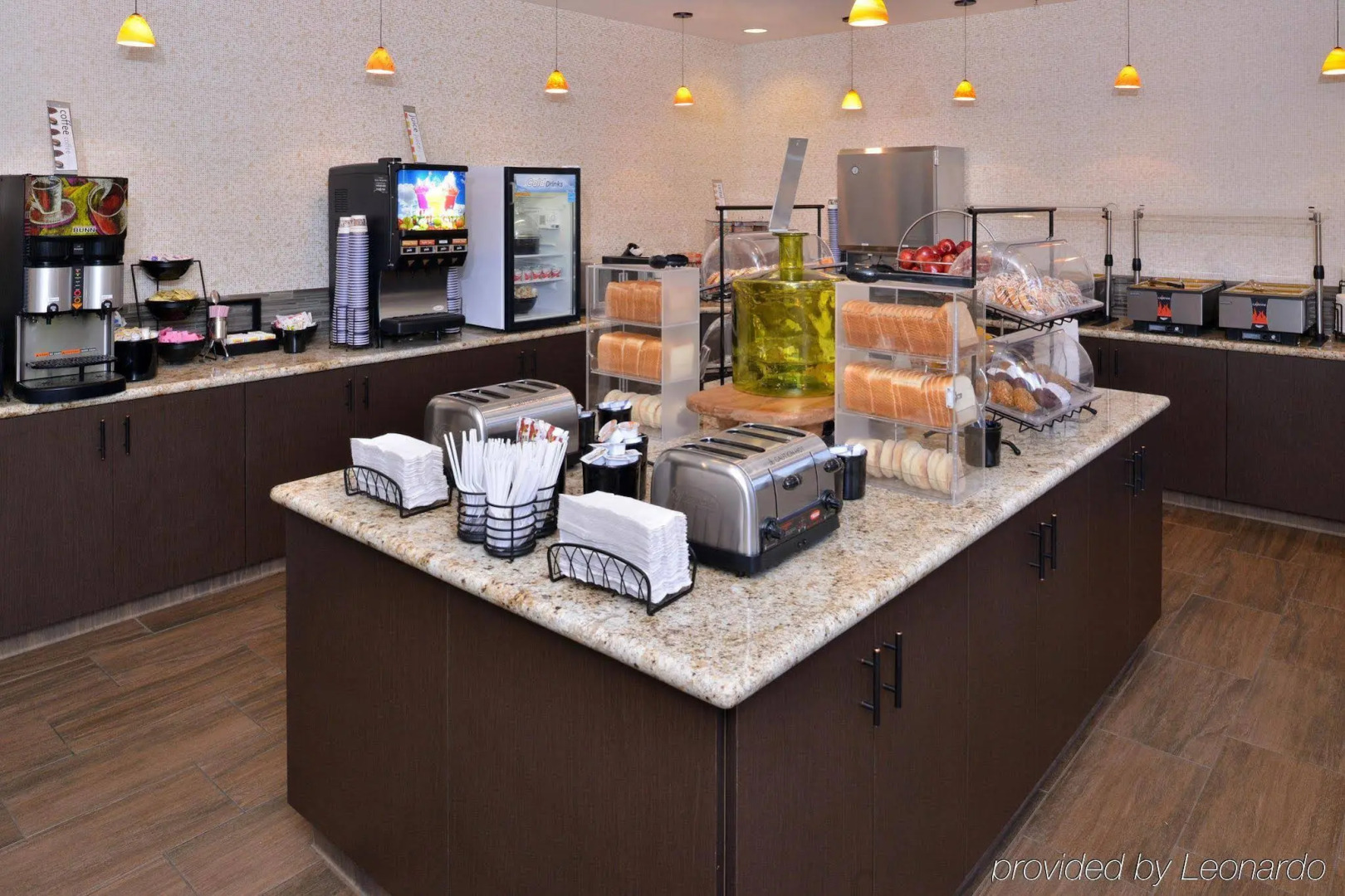 Photo - Best Western Plus Anaheim Inn