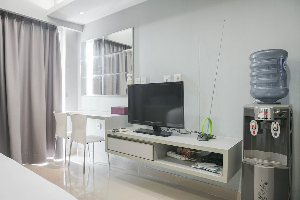 Beautiful Studio At Tamansari The Hive Apartment