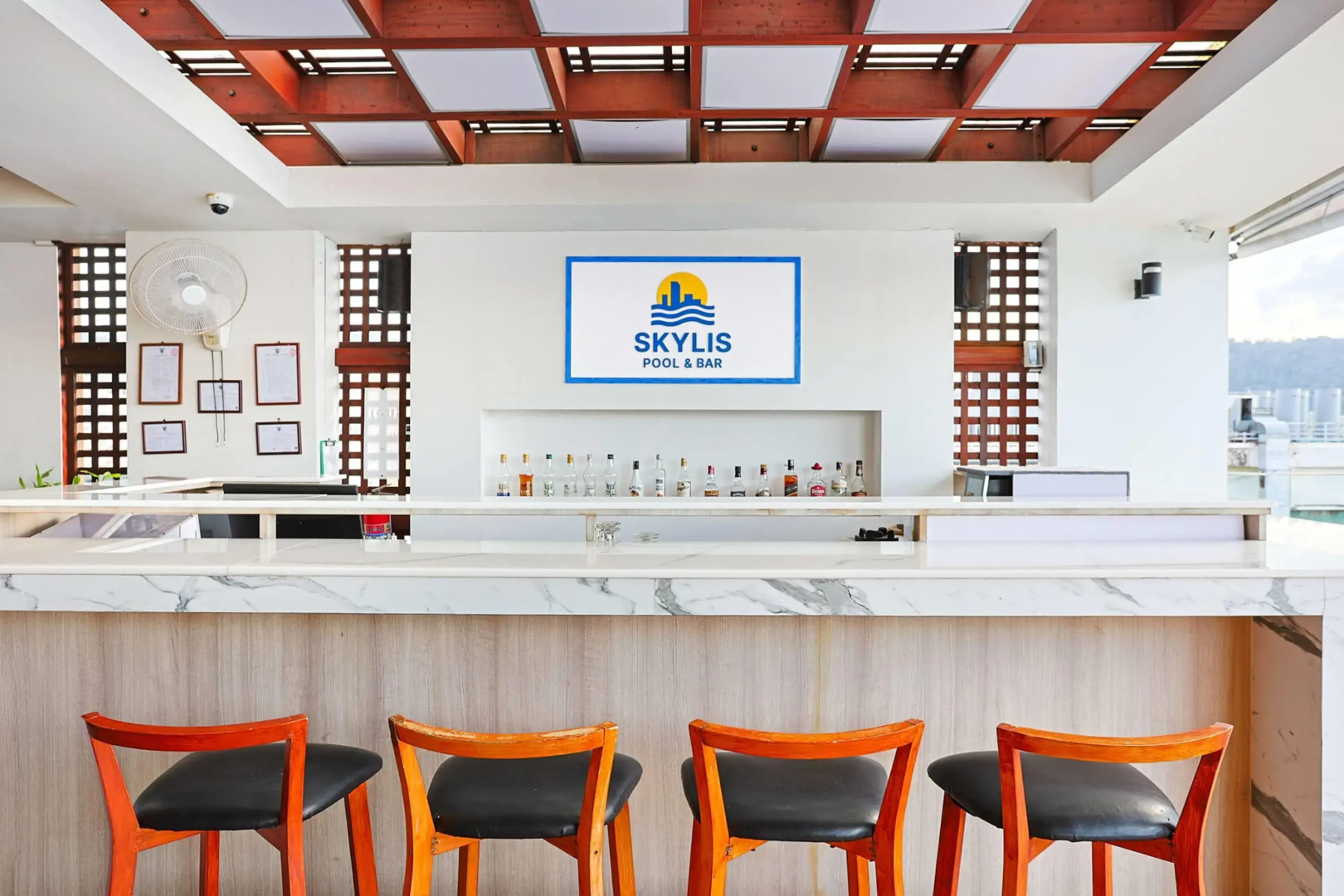 Foto - Days Inn by Wyndham Patong Beach