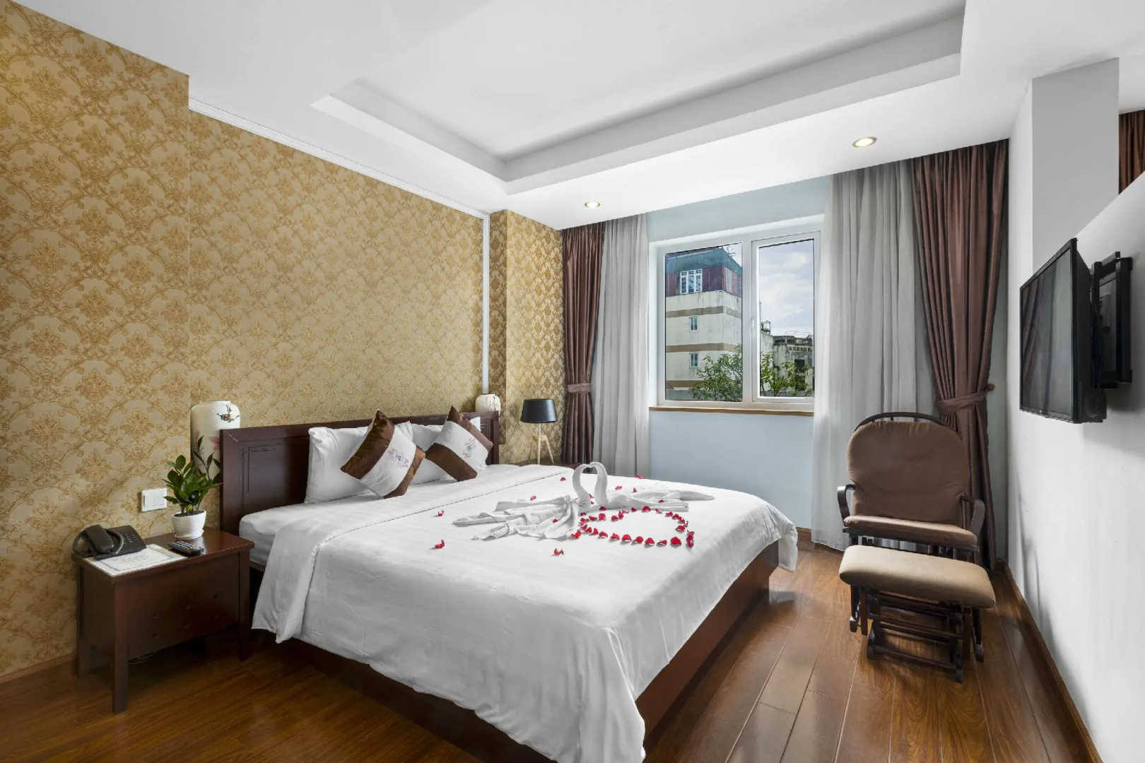 Foto - First Eden Hotel