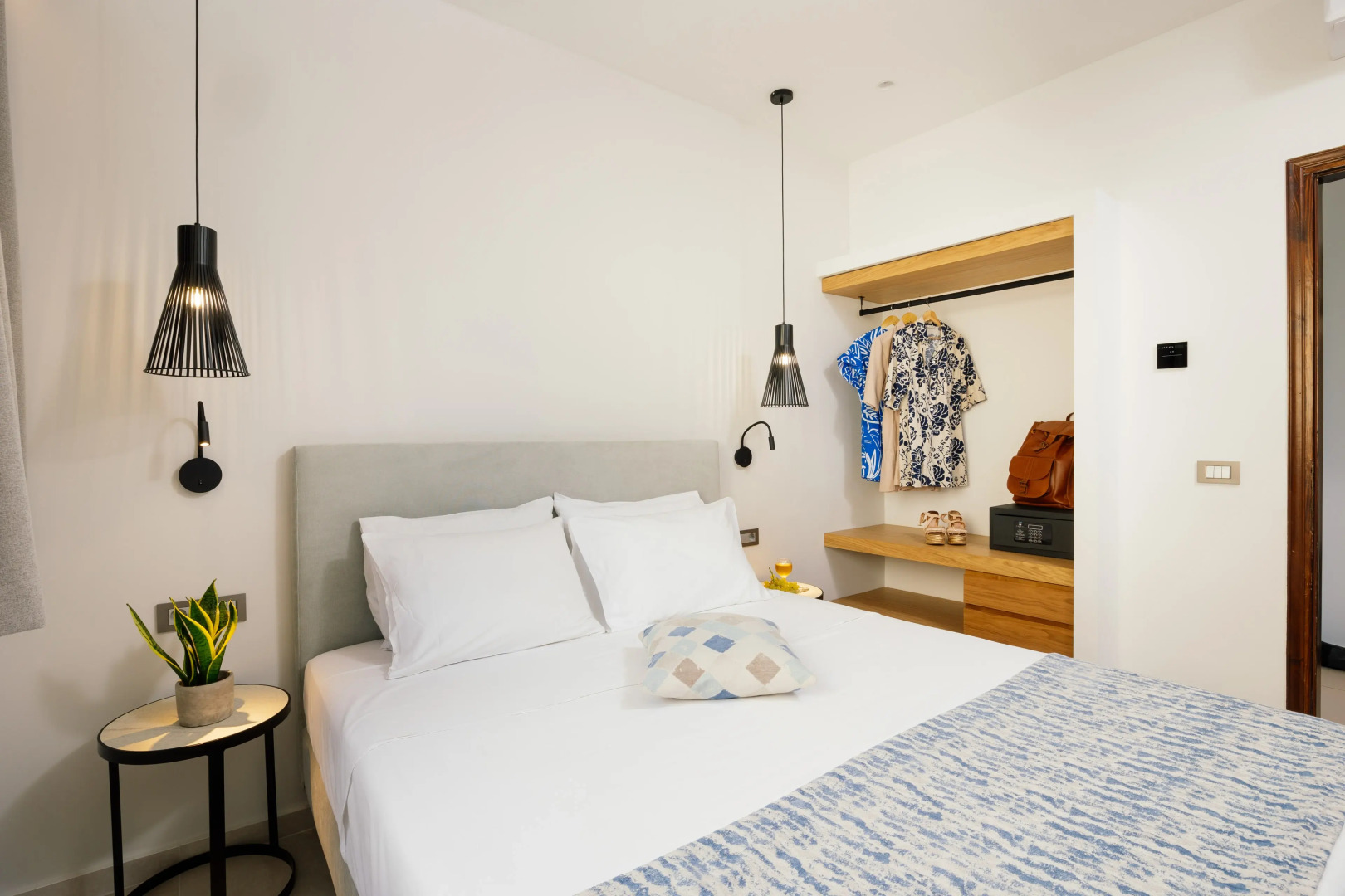 Photo - Batis Aero Beachfront Wellbeing Hotel