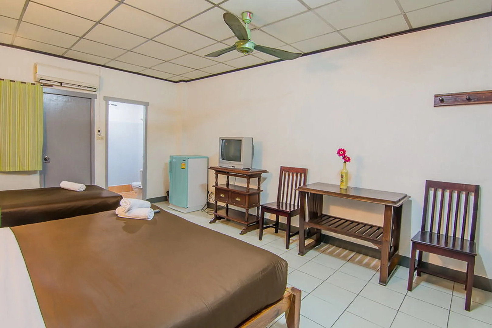 Foto - Sutus Court 3