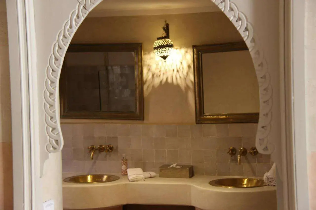 Foto - Riad Emberiza Sahari