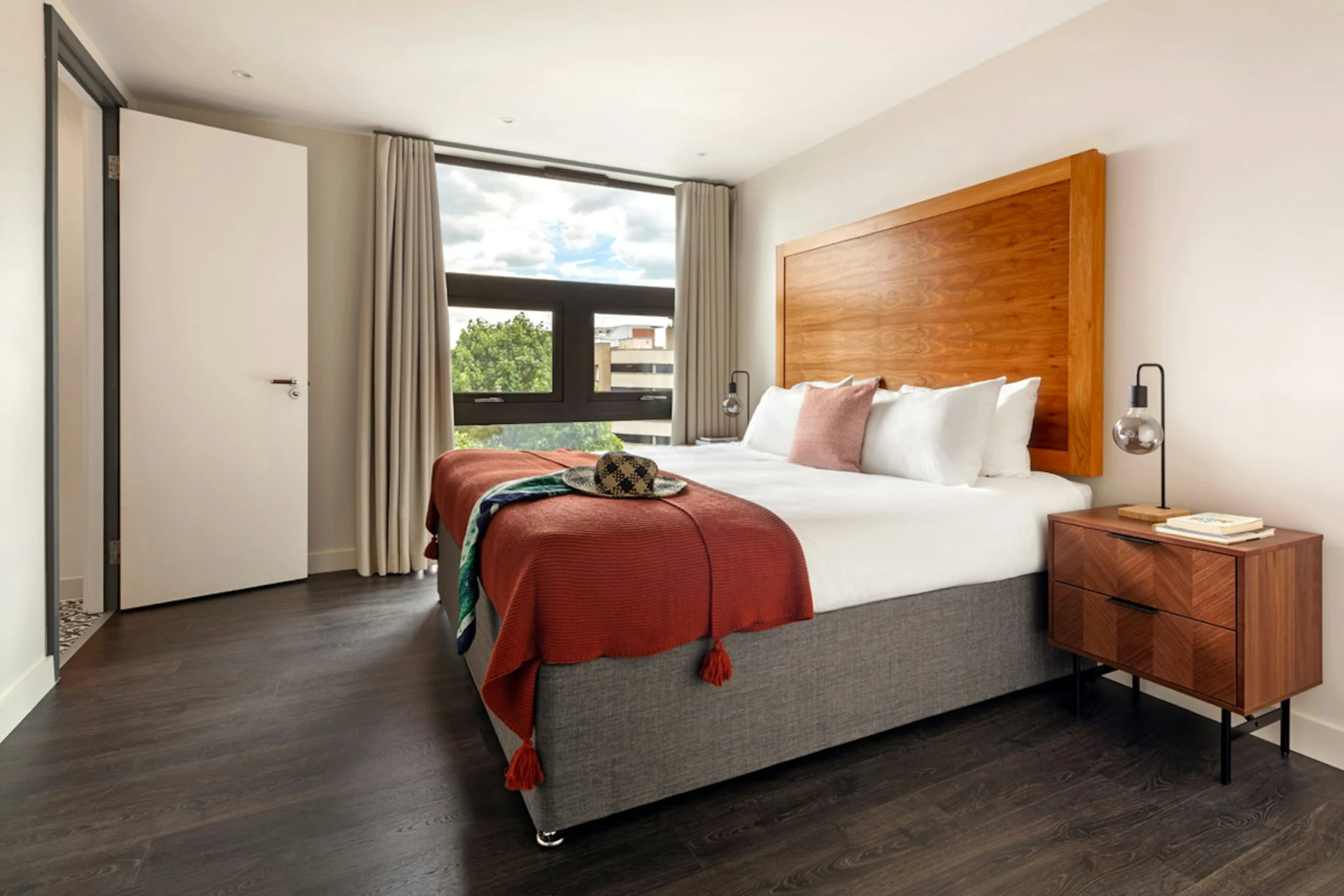 Photo - Marlin Apartments Canary Wharf