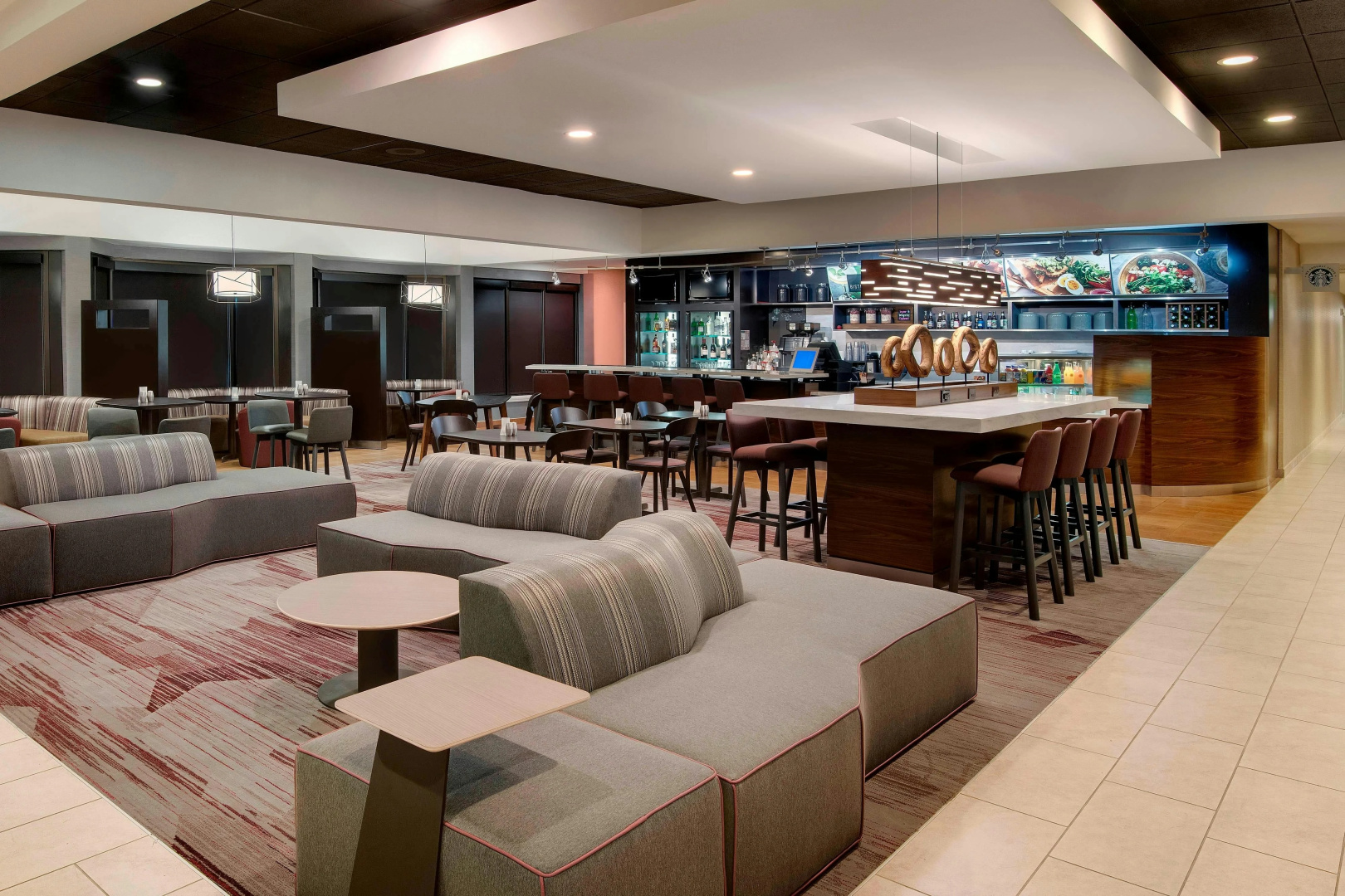 Photo - Courtyard by Marriott Savannah Midtown