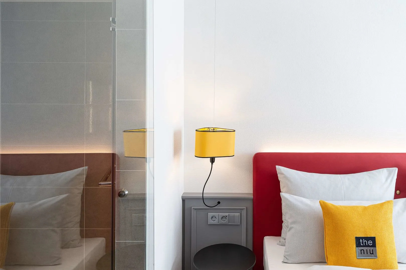 Foto - Holiday Inn — the niu, Franz Vienna
