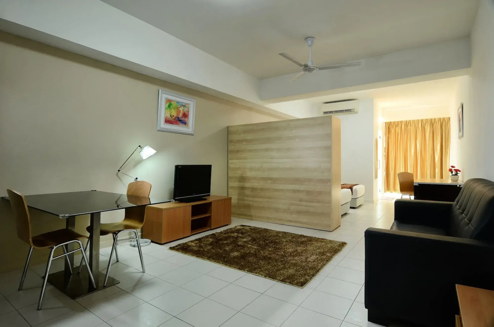 Foto - One-Stop Residence & Hotel