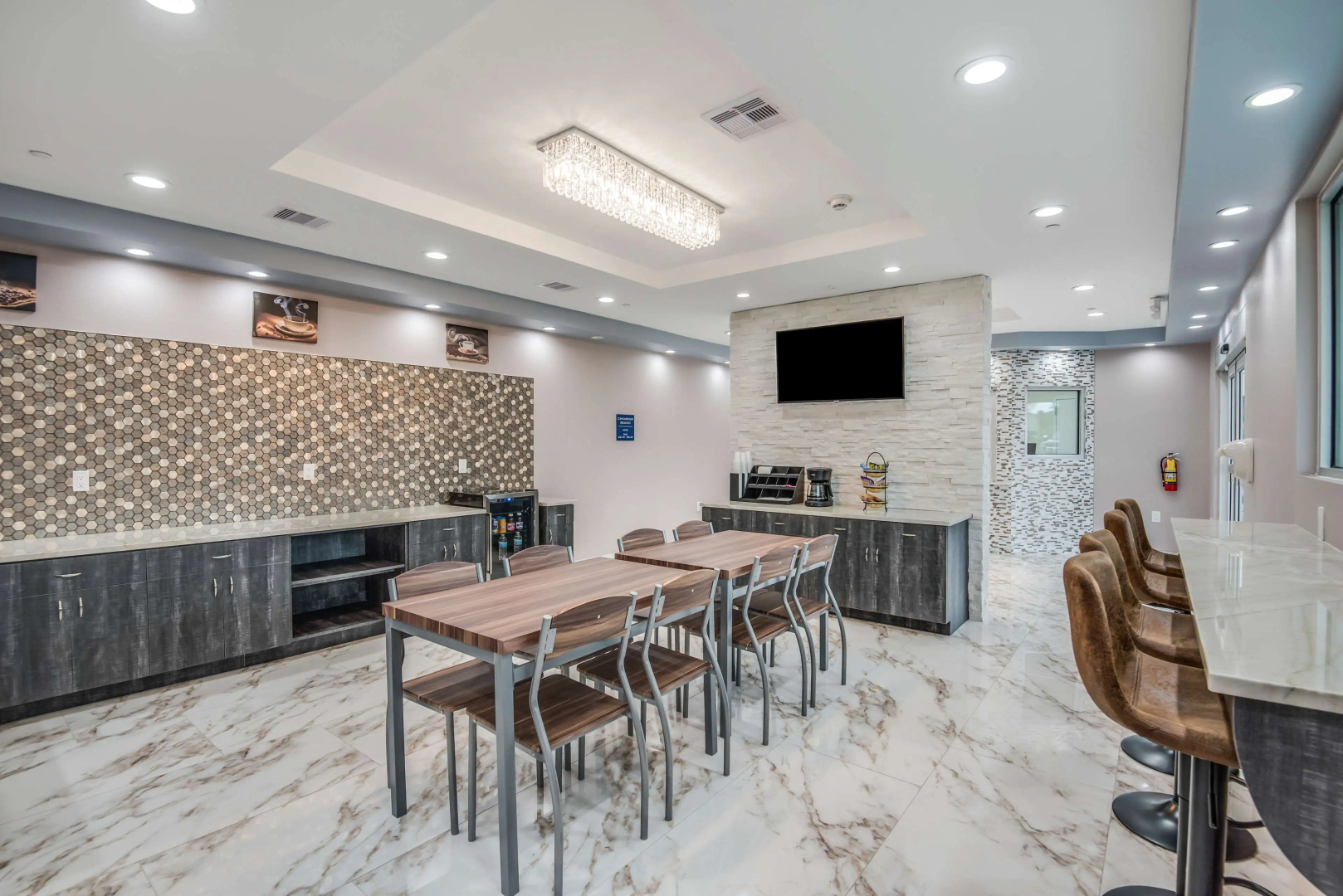 Foto - Americas Best Value Inn & Suites Houston at Hwy 6