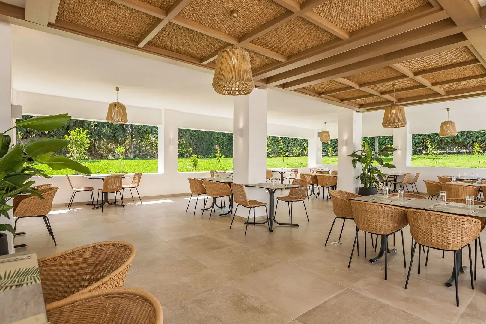 Photo - Hotel Platanista
