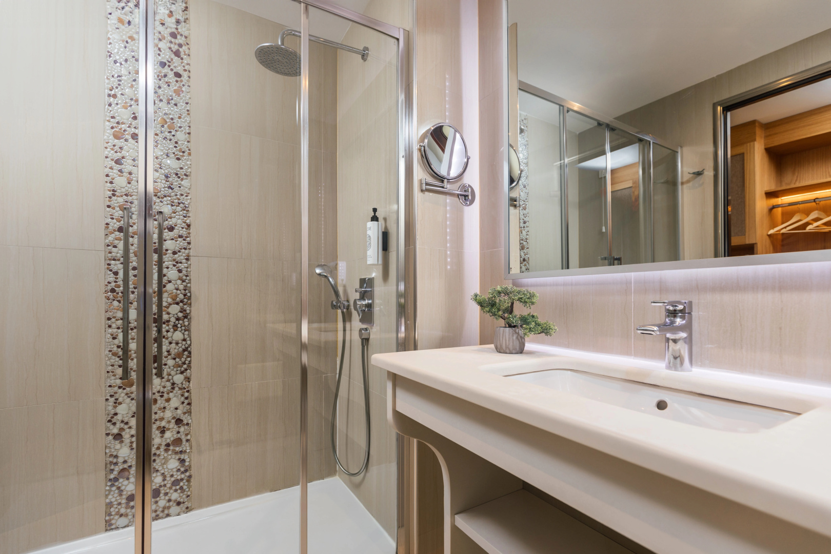 Photo - Alexandra Beach Resort & Spa